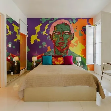Art Apartahotel 4*
