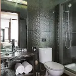 Art 公寓式酒店 4*